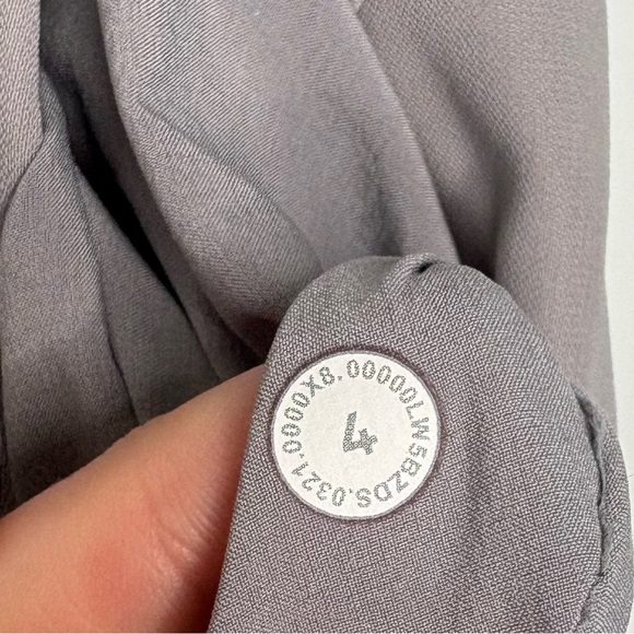 Lululemon On the Fly Jogger Woven Chrome Gray Athletic Pants Running Women’s 4 - Picture 10 of 10